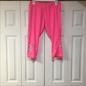 Pink Adidas active capris size large